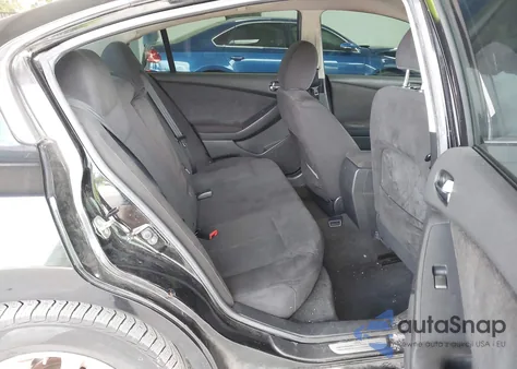 2012 Nissan Altima 2.5 S z USA, uszkodzony, nr VIN 1N4AL2AP9CC118172